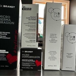 Dr. Brandt / Dr. B LAB Skincare Set